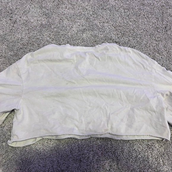 Cropped Tee - Picture 3 of 3